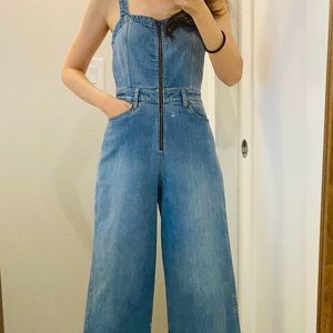 Great condition! Alice and Olivia jeans denim wide pants overalls size 26